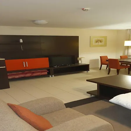 Marina Portoro Family Friendly 4 - Two Bedroom