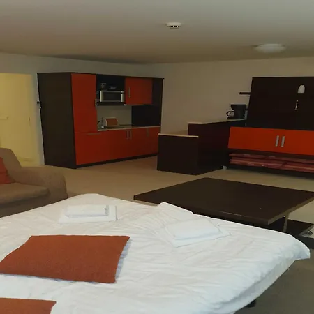 Daire Marina Portoro Family Friendly 4 - Two Bedroom *
