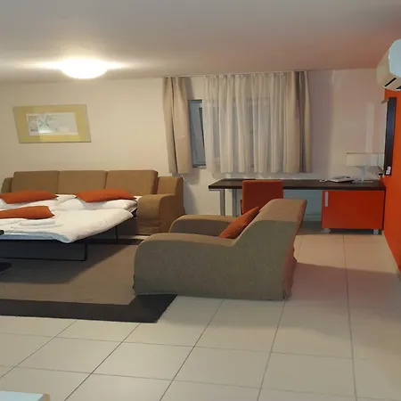 Apartman Marina Portoro Family Friendly 4 - Two Bedroom