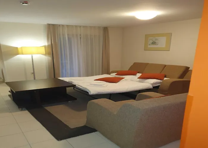 Marina Portoro Family Friendly 4 - Two Bedroom Apartamento *